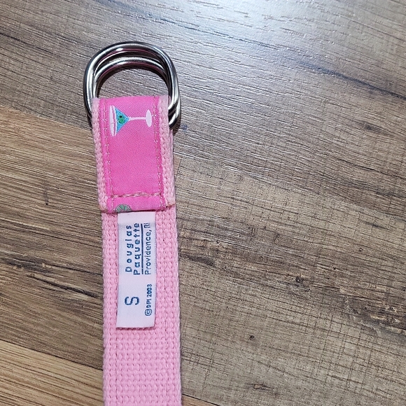 DOUGLAS PAQUETTE Pink Preppy Drinks Cocktails Belt - Picture 3 of 6